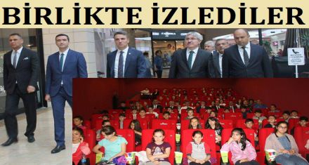BİRLİKTE İZLEDİLER
