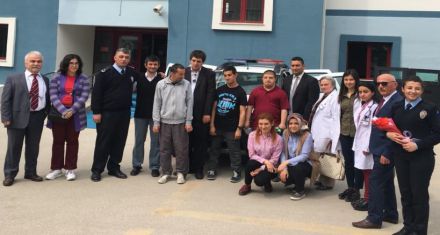 ONLAR EN ÖZEL ZİYARETÇİ