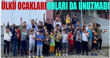 ÜLKÜCÜLER YAZ KURSLARINDAKİ ÇOCUKLARI UNUTMADI