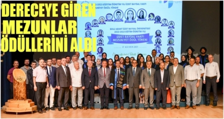 DERECEYE GİREN MEZUNLAR ÖDÜLLERİNİ ALDI 